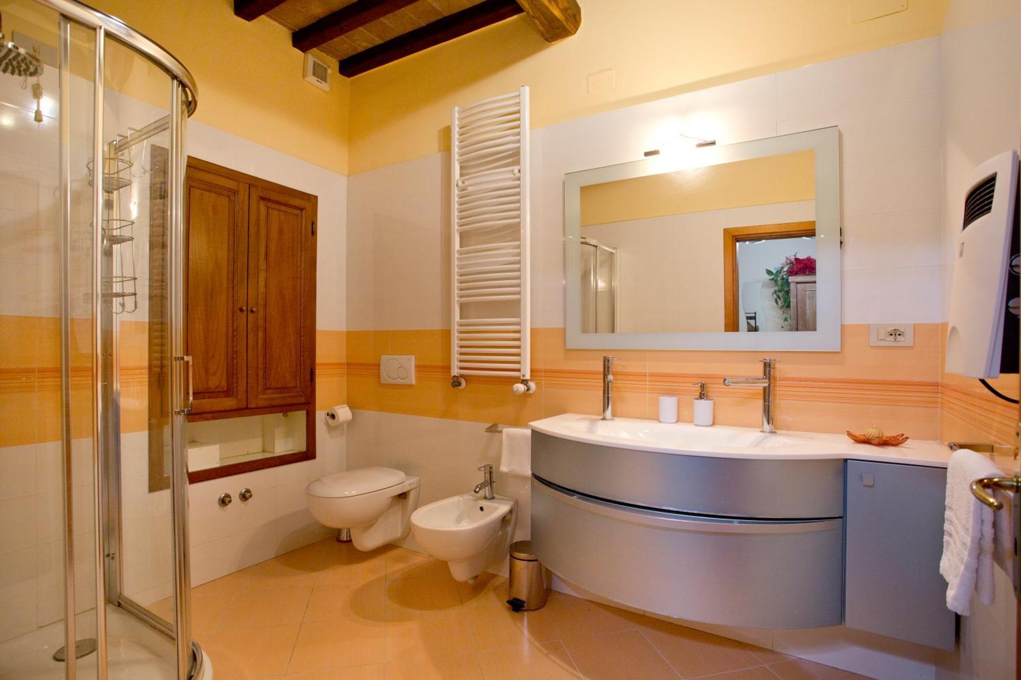 Casa San Girolamo Historic Flat With Cosy Terrace In Lucca'S City Centre Eksteriør billede